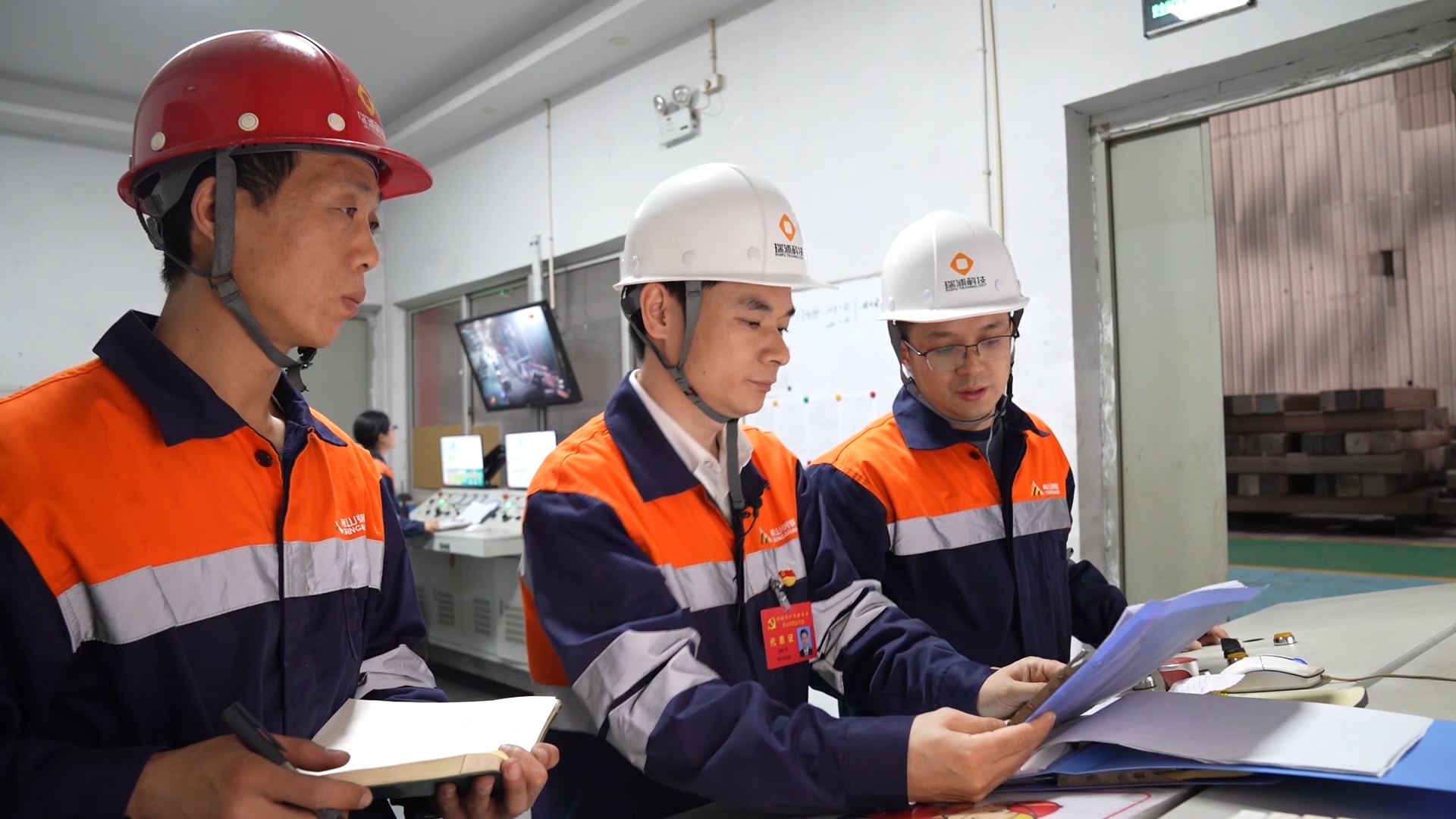 浙江青山鋼鐵技術副總經理季燈平榮獲“浙江省